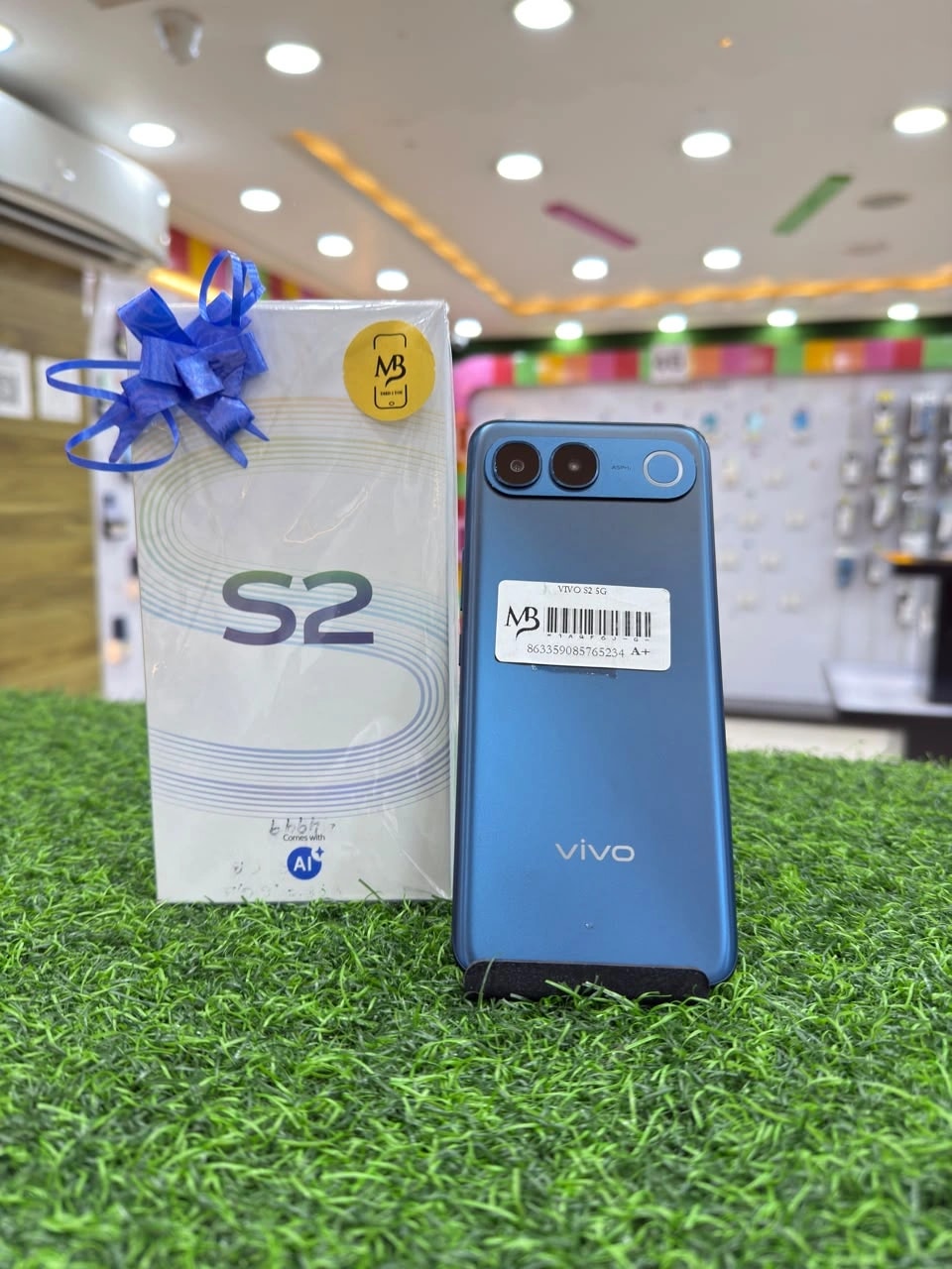 VIVO S2 photo 1