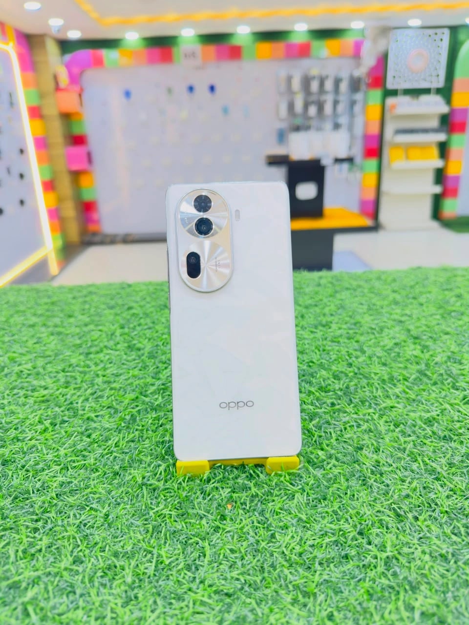 OPPO RENIO 11 PRO photo 1